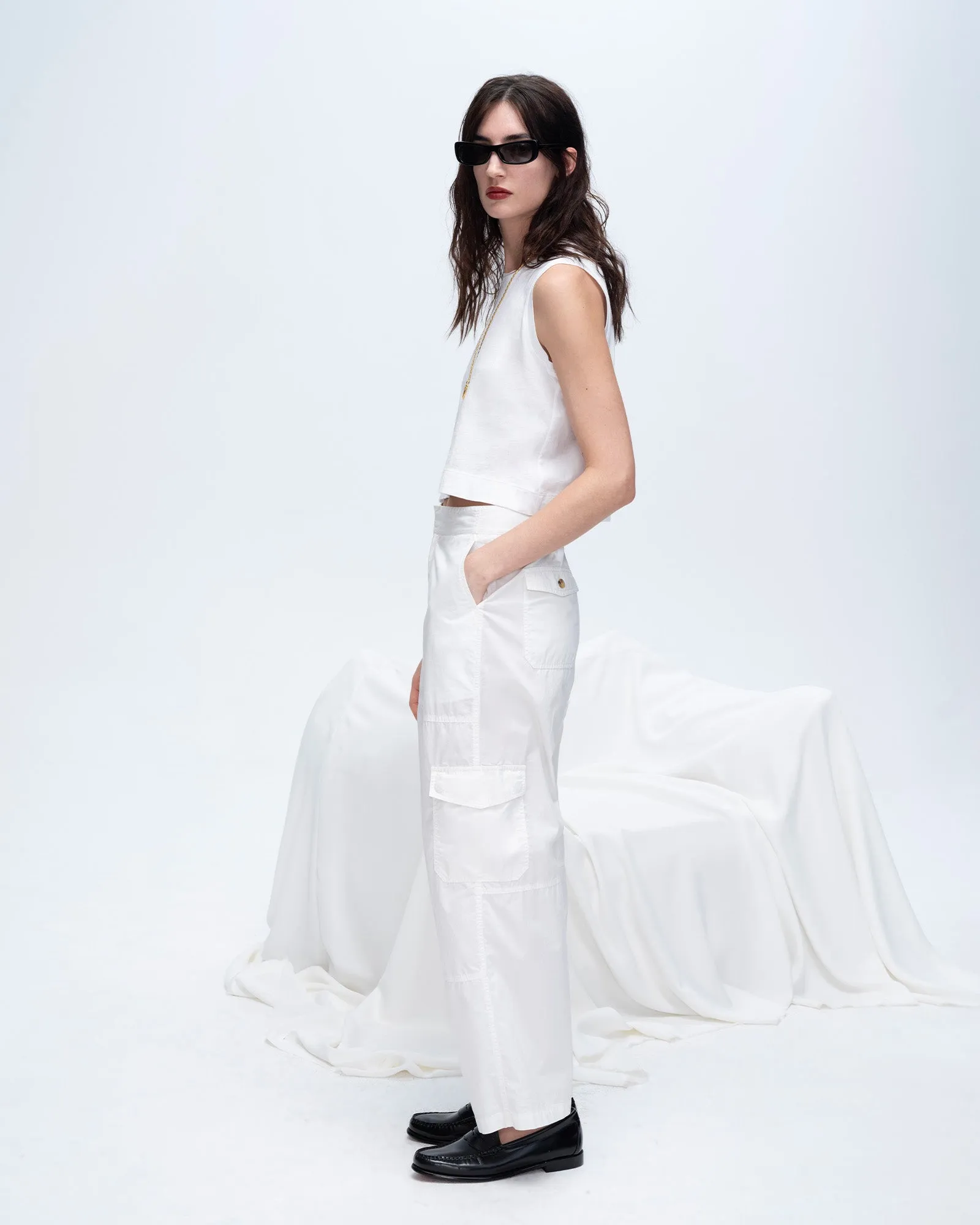 Classic Jersey Sleeveless Cropped Muscle Tee - White
