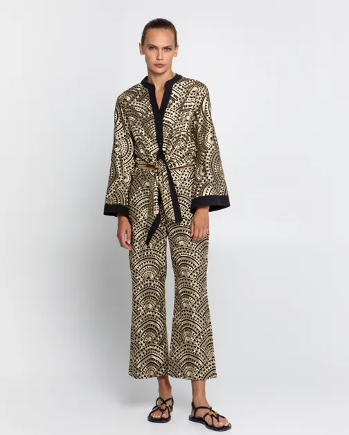 EMBR KICK FLARE PANT