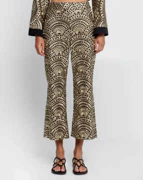 EMBR KICK FLARE PANT