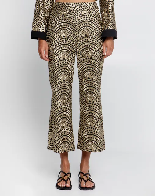EMBR KICK FLARE PANT