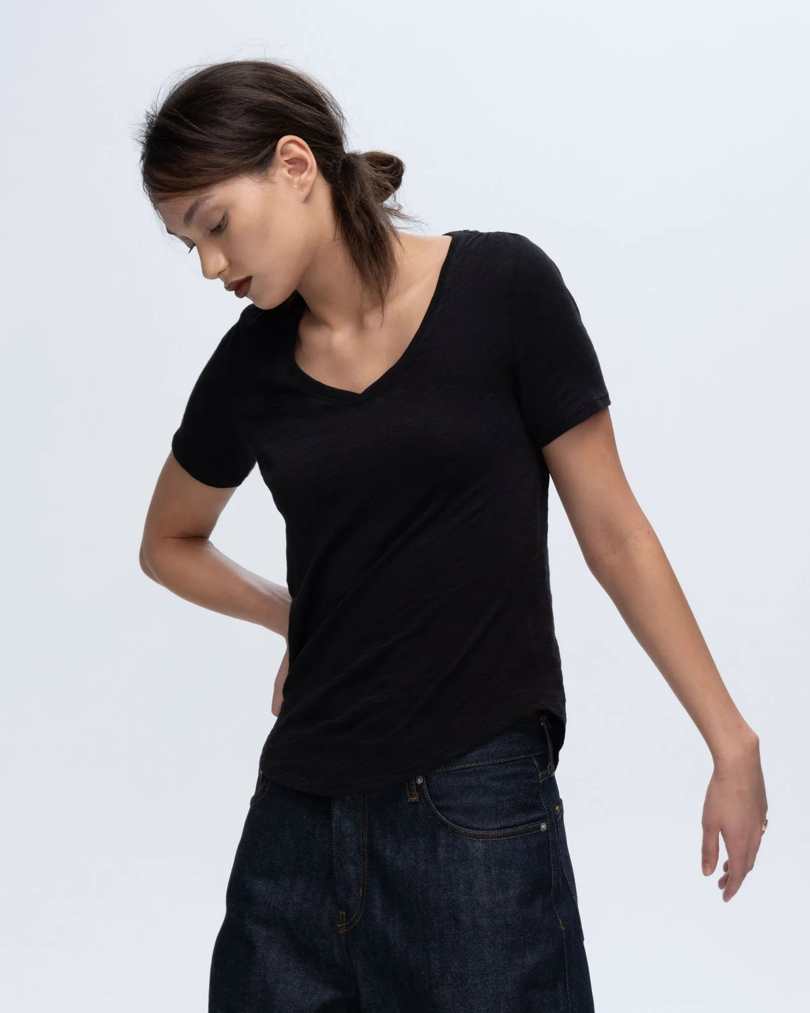 Slub Jersey Classic V-Neck Tee - Black