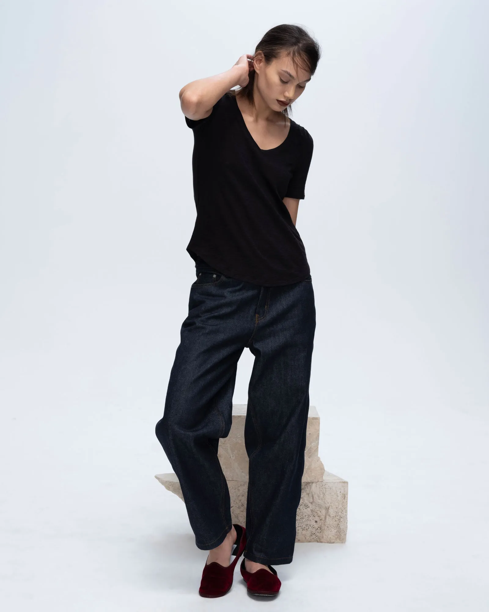 Slub Jersey Classic V-Neck Tee - Black