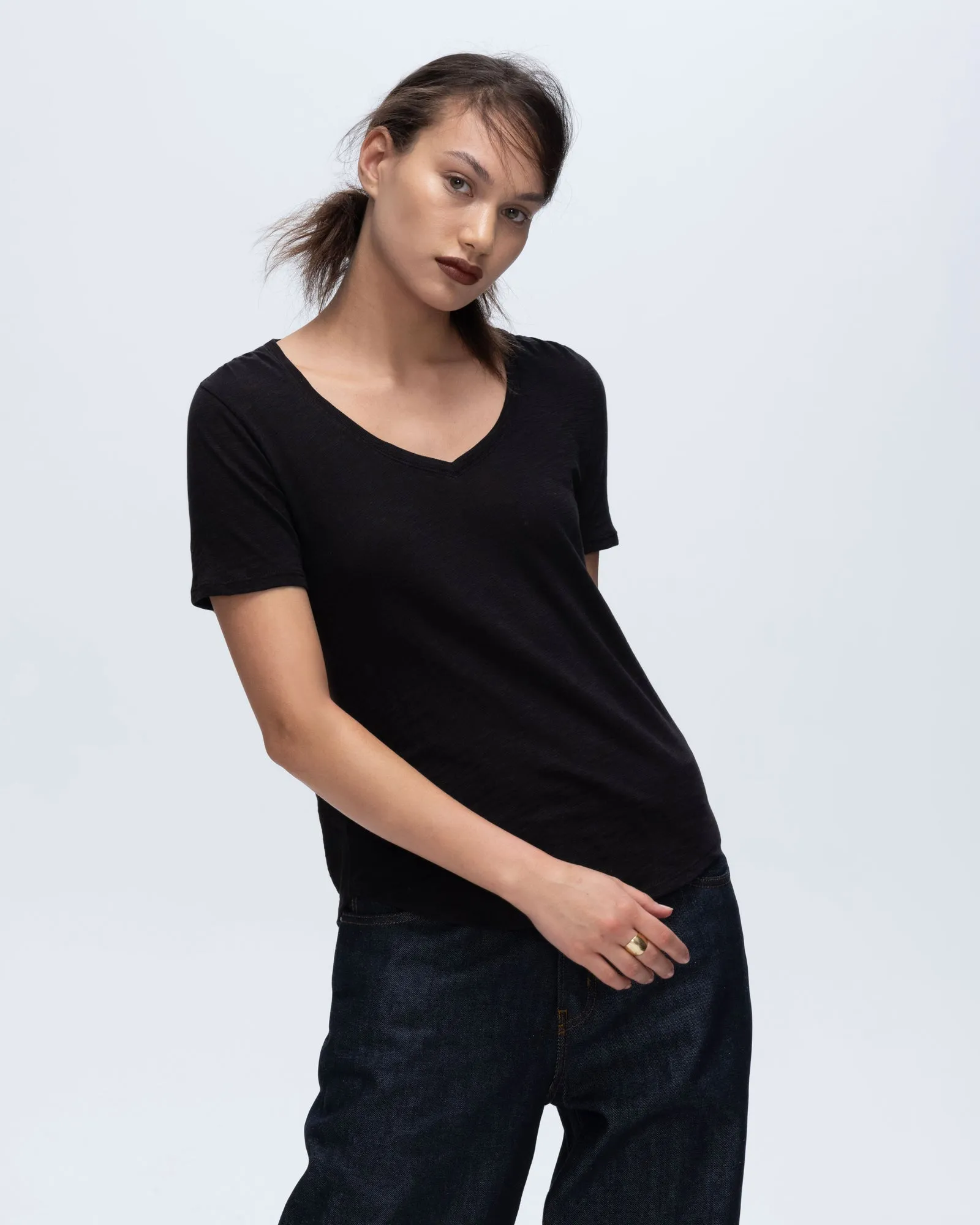 Slub Jersey Classic V-Neck Tee - Black