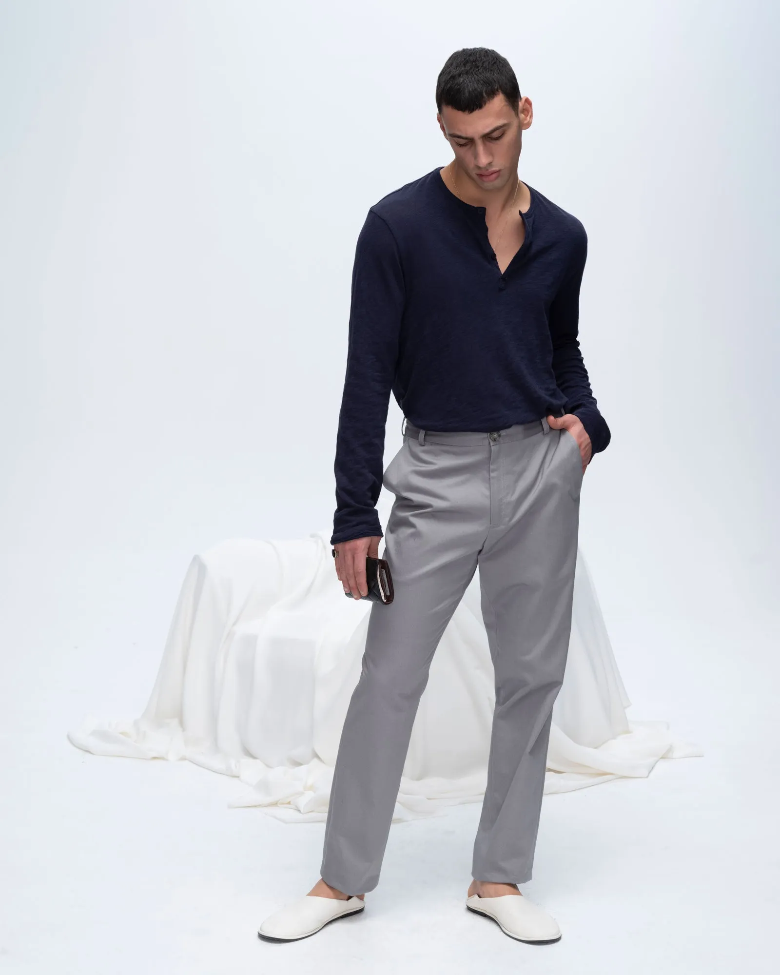 Slub Jersey Destroyed Wash Henley - Midnight