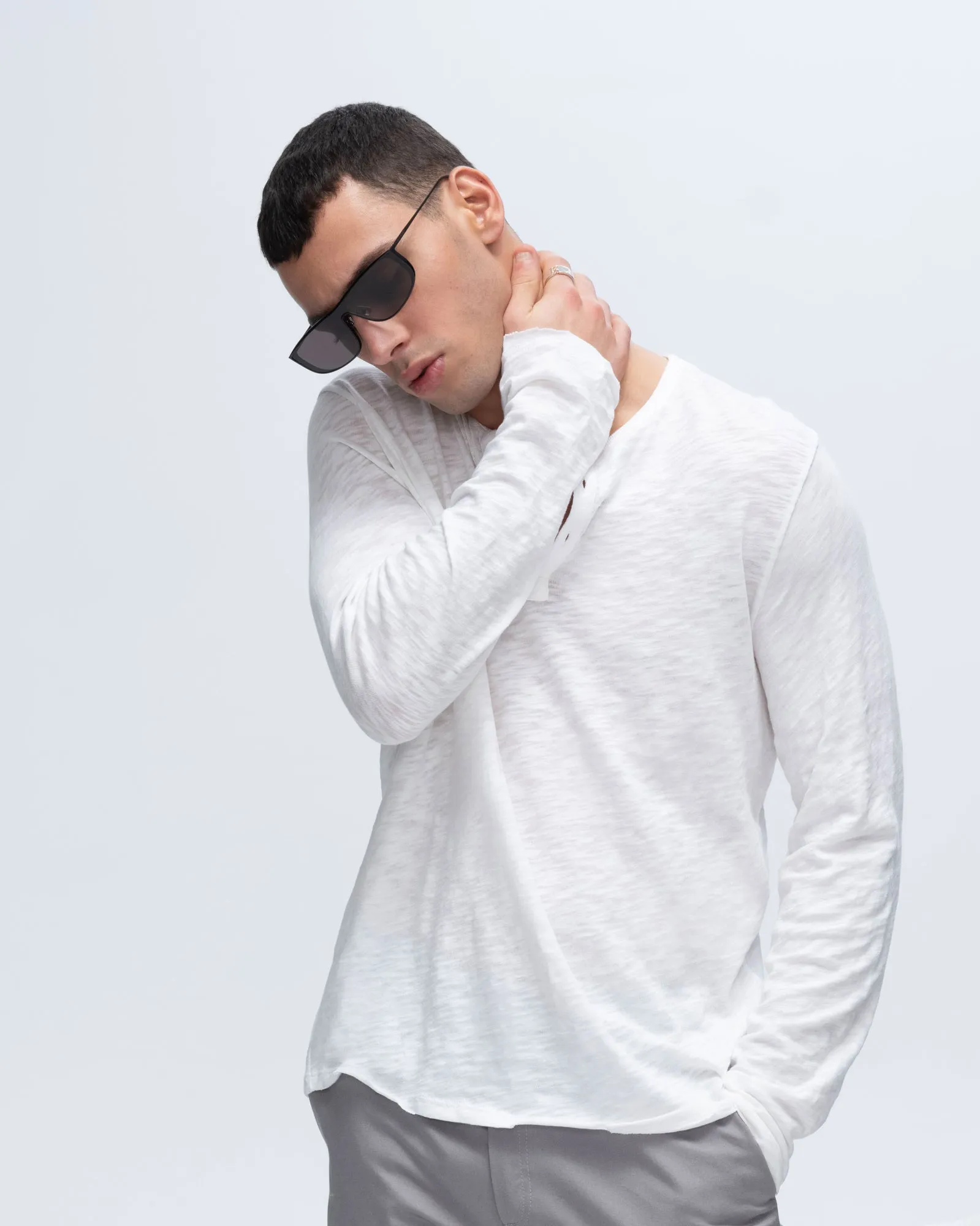 Slub Jersey Destroyed Wash Henley - White
