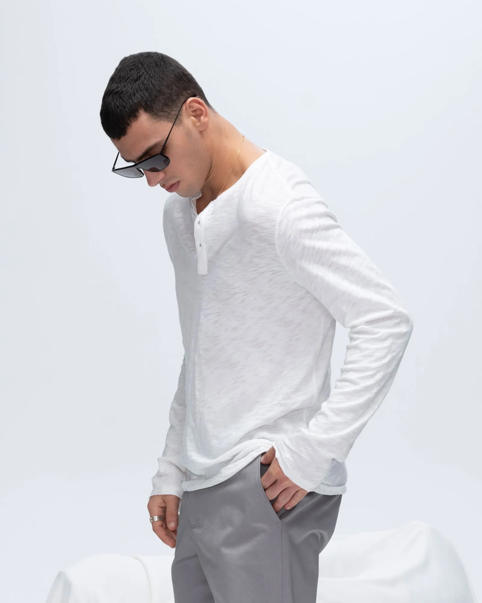 Slub Jersey Destroyed Wash Henley - White