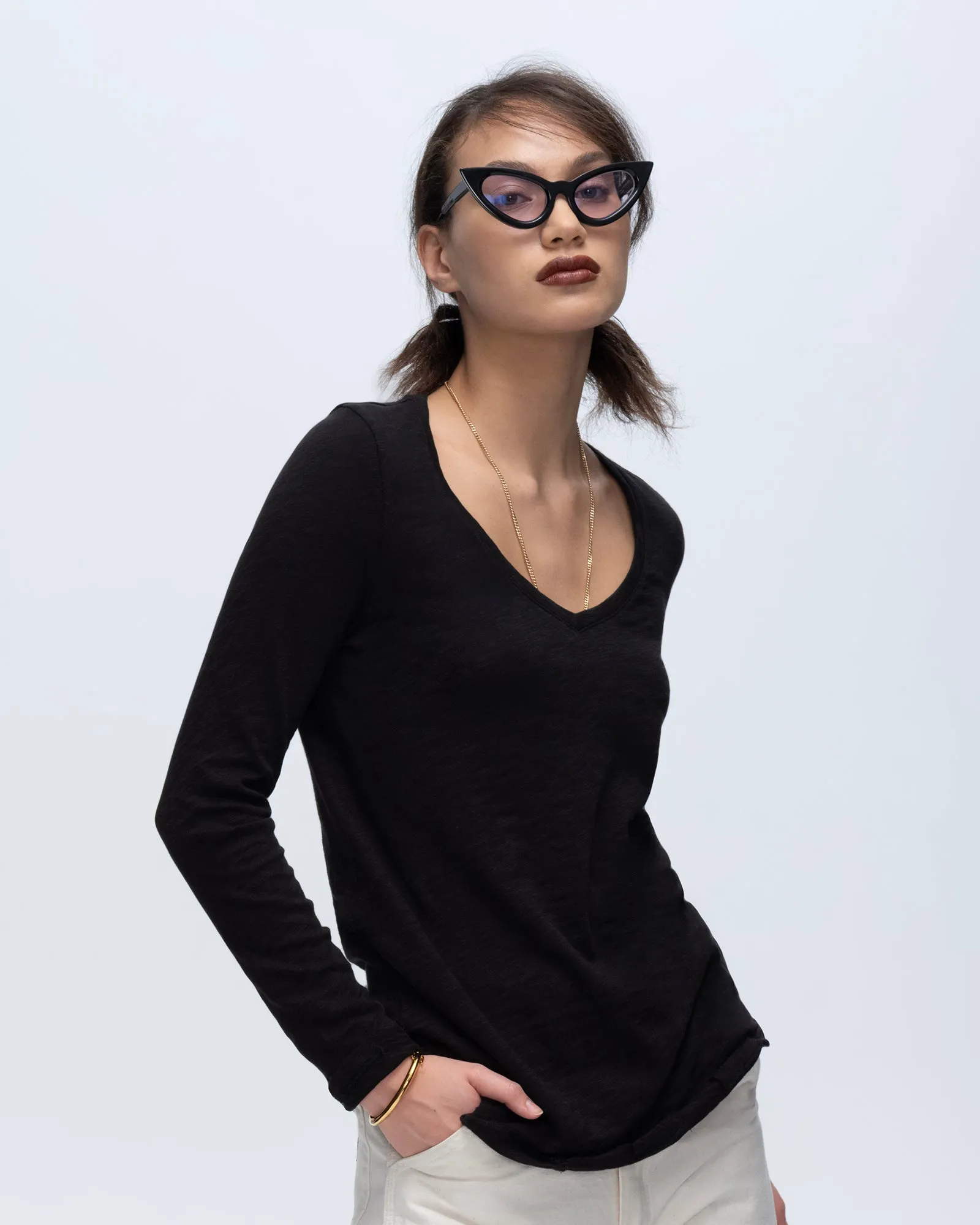 Slub Jersey Long Sleeve V-Neck Tee - Black