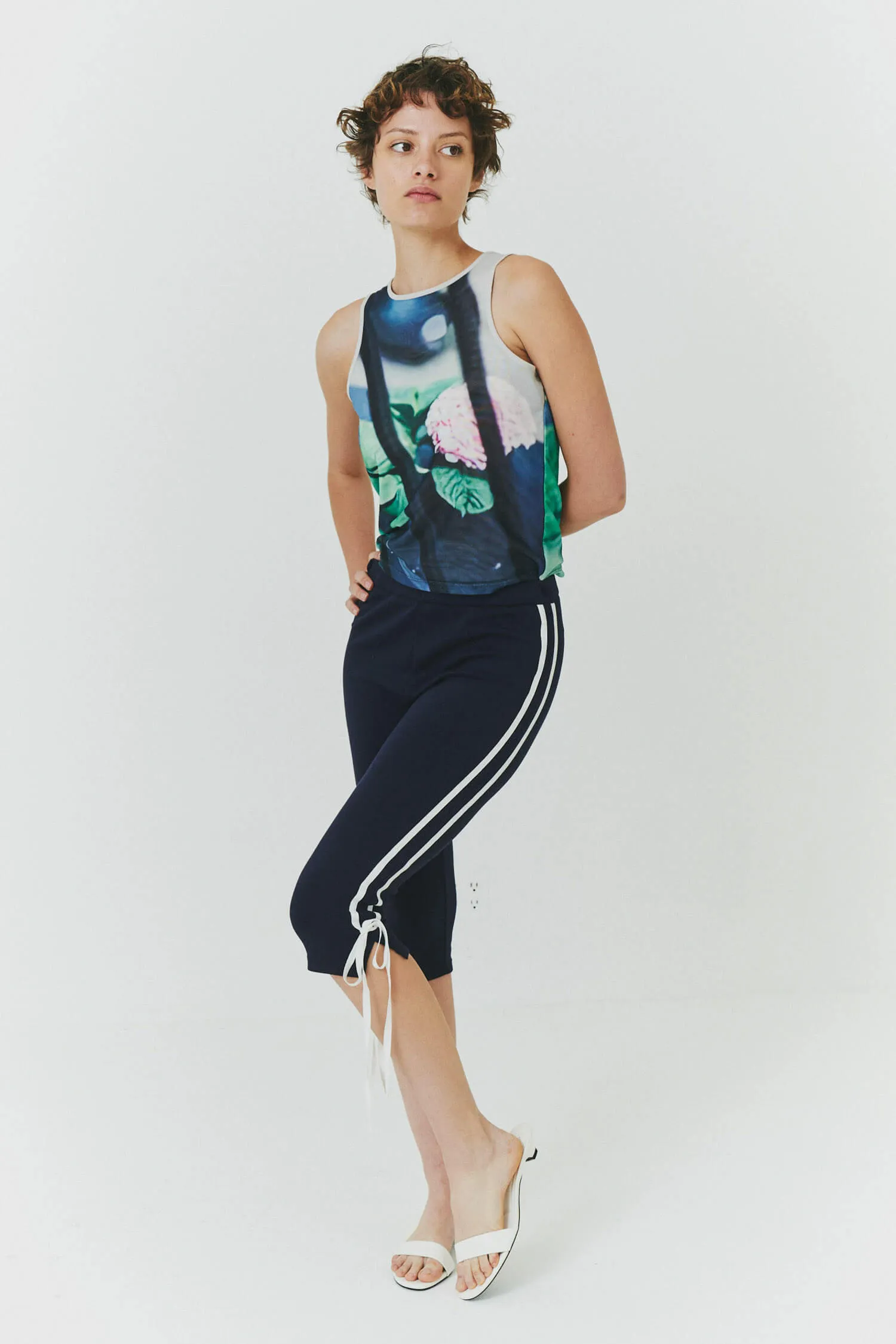 SPORTY BOW CAPRI